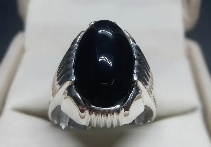 Mens%20Natural%20Unheated%20Untreated%20Black%20Onyx%20Ring%20Sterling%20Silver%20925%20Agate%20Ring%20Mens%20Aqeeq%20Ring%20Shifat%20al%20Abad%20Ring%20Black%20Carnelian%20Ring%20For%20Men%20Chandi%20Ring%20Original%20Gemstone%20Ring%20-%20Image%204
