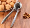 Walnut Cutter. 