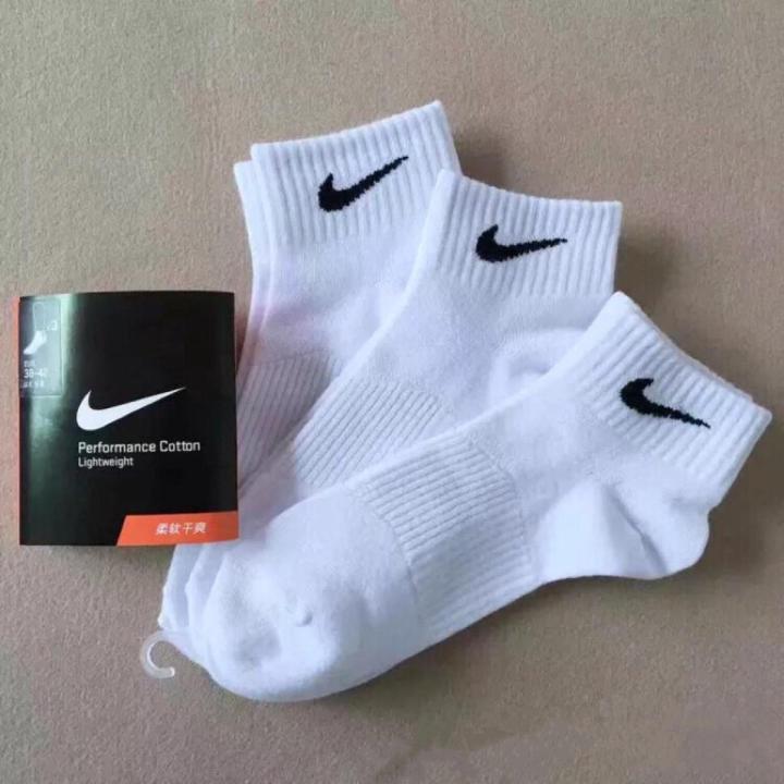 Mens nike white crew socks hotsell