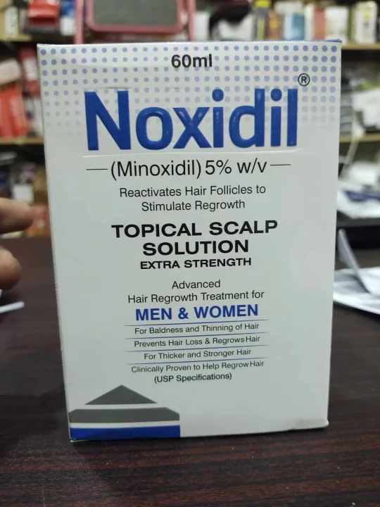 Noxidil%20Scalp%20Solution%20Massager%2060ml%20-%20Image%202