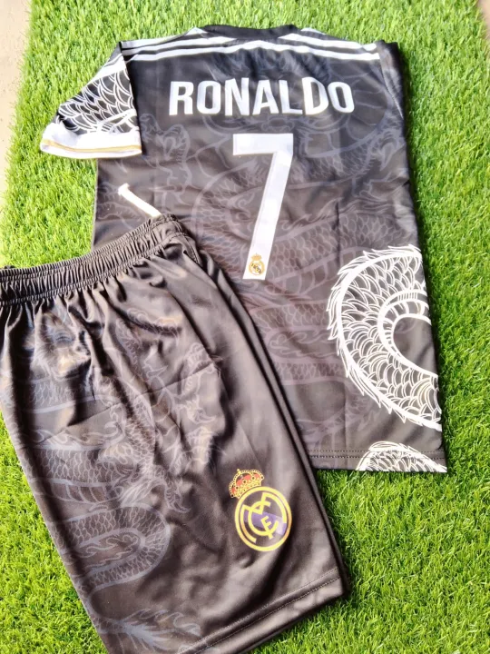 Madrid%20Ronaldo%20#7%20Special%20Dragon%20Edition%20Real%20Madrid%20Kit%20Shirt%20and%20Short%20for%20kids%20-%20Image%203