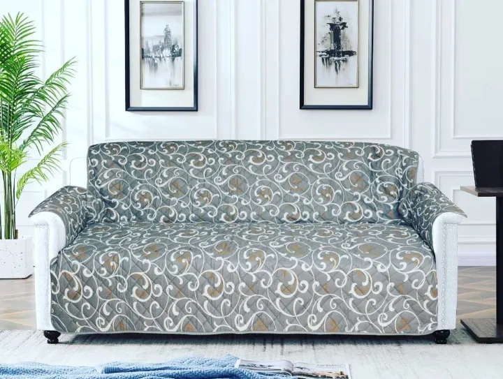 Printed%20Quilted%20Sofa%20Covers,%20Water%20Resistant%20Slipcover%20Furniture%20Protector%20-%20Image%204
