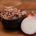 Dried Onion whole (dry onions) 100 Grams. 