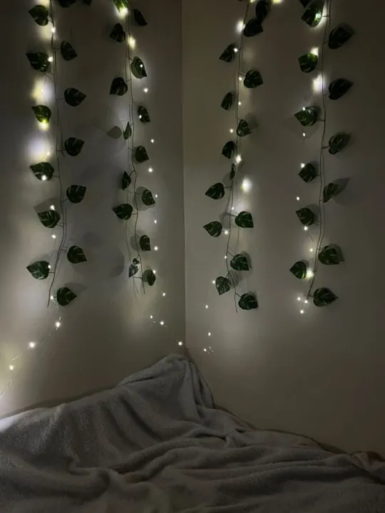 1Pc%20Artificial%20Plant%20Leaves%20Bail%20With%20Fairy%20Lights%20Battery%20Operate%207Ft%20Artificial%20Leaves%20Bail%20With%201Ft%20Fairy%20Light%20String%20Length%20%20Leaves%20Garland%20With%20LED%20Lights%20For%20Room%20Decor%20%20Wall%20Hanging%20Decor%20Home%20Decoration%20-%20Image%207