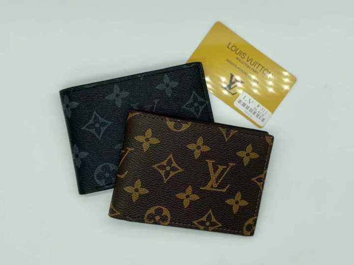 Branded%20Wallet%20For%20Men%20-%20Stylish%20Leather%20Wallet%20for%20Men%20-%20Smart%20Wallet%20-%20Luxury%20Wallet%20-%20Image%203