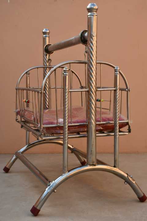 New%20Born%20Baby%20Silver%20Chrome%20Baby%20Swinging%20Cradle%20with%20Soft%20Mattress%20Bed%20-%20Image%202