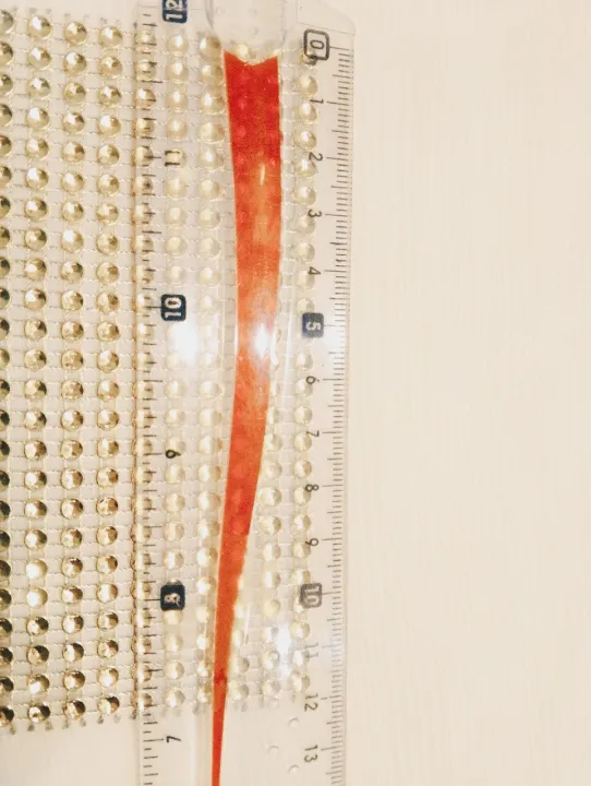 Silver%20Gold%2036%20/%2072%20Inches%20Cuttable%20Plastic%20Hollow%20Mesh%20Lace%20%E2%80%93%20Flexible%20DIY%20Craft%20Trim%20for%20Decorations%20&%20Projects%20-%20Image%202
