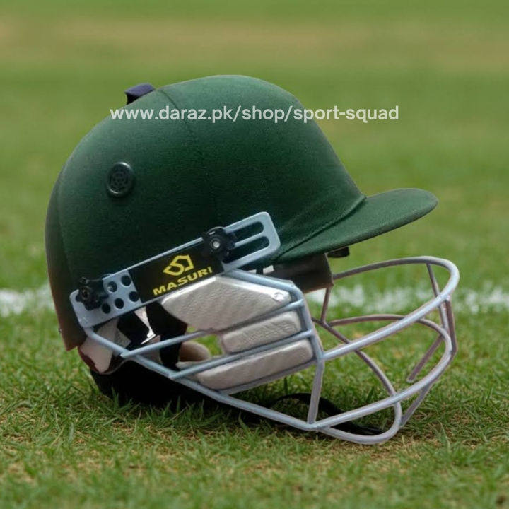 Black%20Edition%20Club%20Level%20Complete%20Hard%20Ball%20Cricket%20Kit%20for%20U19%20Players%20%E2%80%93%20Full%20Set%20-%20Image%206