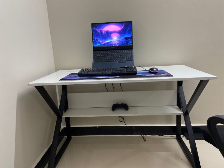 Computer desk | study table| Writing Table| office table| gaming table ...