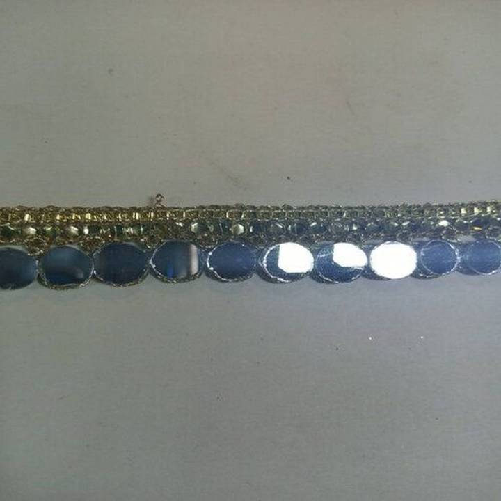 Golden mirror lace round shape for sale in very reasonable price.