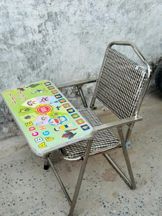 Small%20Kids%20Foldable%20&%20Portable%20Study+Eating%20Table%20&%20Chair%20Used%20For%20Multi%20Purpose%20-%20Image%203