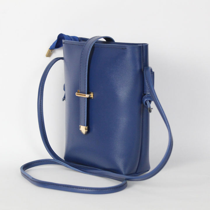 Girls%20Shoulder%20Bags%20Long%20Clutches%20Cross%20Body%20Korean%20Style%20Ladies%20Phone%20Pouch%20Casual%20%20Mobile%20Phone%20Wallets%20Mini%20Fashion%20Shoulder%20Bag%20Water%20Resistant%20Bag%20-%20Image%203