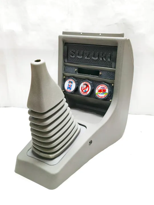 Suzuki%20Mehran%20Black%20Edition%20Console%20Box%20-%20Image%202