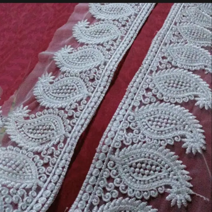 FASHION!%201%20GAZ%20(%20YARDS)%20FANCY%20LACE%20FOR%20CLOTHES/PATCH%20LACE%20FOR%20WOMEN%20CLOTHES/4.5%20inch%20width%20-%20Image%202