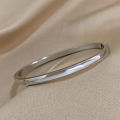 Simple Smooth Stainless Steel Bangles Bracelets for Women Trendy Gold Plated Metal Bracelet Jewelry Accessories Lady Gift. 