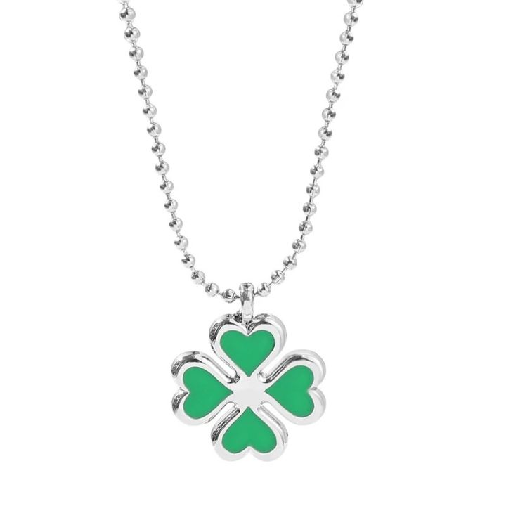 Tokyo Revengers Hinata Tachibana Anime Necklace Four Leaf Clover Pendant Necklace Women Charm Given by Takemichi Jewelry Gifts