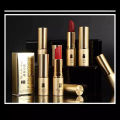 The manufacturer directly supplies Winnie Bear nude makeup moisturizing lipstick, and the Internet celebrity mainly promotes Kuaishou Douyin. 
