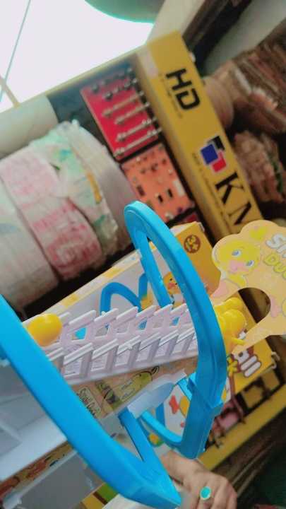 Duck%20Slide%20Toy%20Set,%20Funny%20Automatic%20Stair-Climbing%20Ducklings%20Cartoon%20Race%20Track%20Set%20Little%20Lovely%20Duck%20Slide%20Toy%20Escalator%20Toy%20with%20Lights%20and%20Music%20(3%20sliding%20ducks),%20Multi%20-%20Image%204