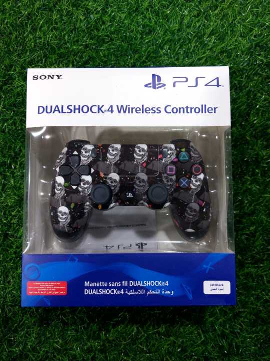 DualShock%204%20Wireless%20Controller%20-%20Black%20-%20Image%203