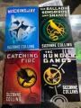 Hunger Games ( 4 Books Set ) by Suzanne Collins. 