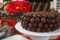 Ferry Rose Crunchy Chocolate Balls T 3 Pieces Plastic Heart Gift Box. 