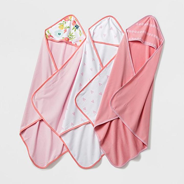 Random Designs Hooded Towel Wrapping Sheet 1 Piece