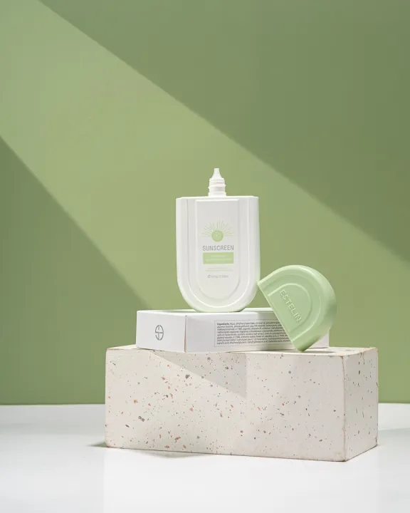 ESTELIN%20%20MOISTURE%20BARRIER%20SUNSCREEN%20%20SPF%2090%20100ML%20ES0296.%20-%20Image%203