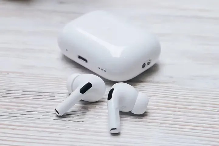 Mini%20Wireless%20Bluetooths%20Earbuds%20In%20Ear%20Headphones%20for%20Running%20Cordless%20Earphones%20for%20Men%20and%20Women%20ZF%20Tech%20-%20Image%202