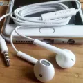Vivo Original Handsfree Handsfree Headphones Handsfree Handfree / Earphones 3.5mm With Mic For PUBG Real Gamming, Deep Bass Sound, Online Steaming Watching Movies, Online Classes, cute handfree for girls Android Mobile. 