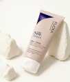 Flicka Silk Touch 3 in 1 Primer & Moisturizer | Pore Blurring Milk-Cream | With Shea Butter, Vitamin C & E, Coconut Oil | Smooth Makeup Base | All Skin Types. 