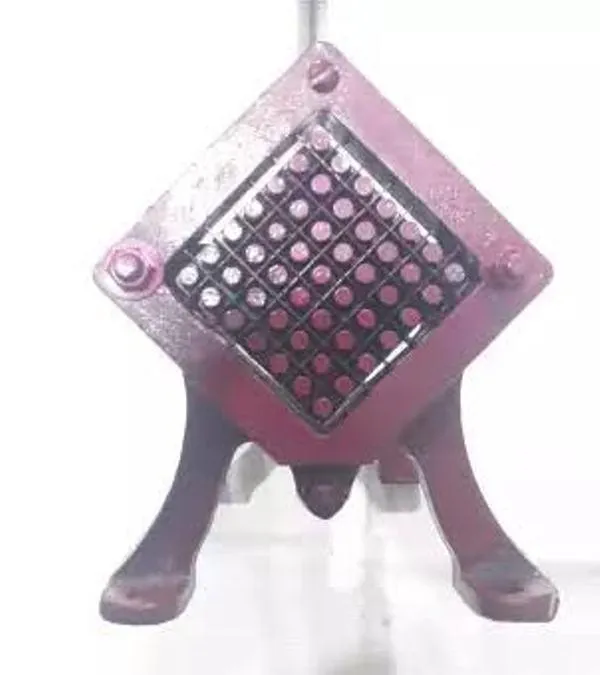 Heavy%20Duty%20Commercial%20Grade%20French%20Fry%20Chips%20Cutter%20Potato%20Slicer%20Sweet%20Potato%20Slicing%20with%20Cutters%20Blade%20for%20Home%20or%20Restaurant%20-%20Image%204