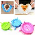 Set of 3 Samosa and Pastry patti maker triangle Dumpling mould making press machine sancha Pie Ravioli Different sizes Plastic Shaper New and Easy Kitchen Tools Device. 