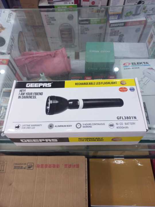 Original%20Geepas%20Rechargeable%20LED%20Flashlight%20287mm-%20Hyper%20Bright%20White%20with%204-5%20Hours%20Working%20&%202500mAh%20Battery%20%7C%20Ideal%20for%20Patrolling,%20Trekking,%20Emergency%20Power%20Cut%20(%202%20Years%20Warranty%20)%20-%20Image%2010