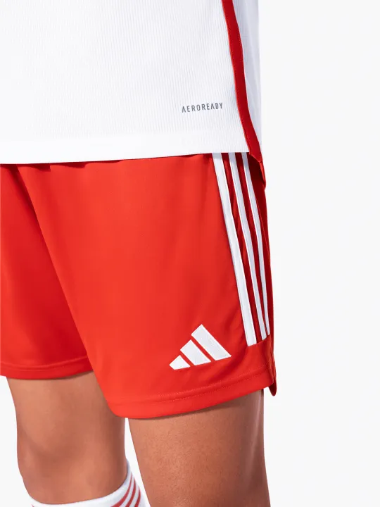 FC%20bayern%20Home%20kit%2023/24%20-%20Jamal%20Musiala%20Kit%20-%20football%20jersey%20-%20Image%207