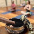 Tibetan Singing Bowl Set with New Dual End Stroker Cushion for Meditation Yoga Spiritual Healing Mindfulness,Black. 