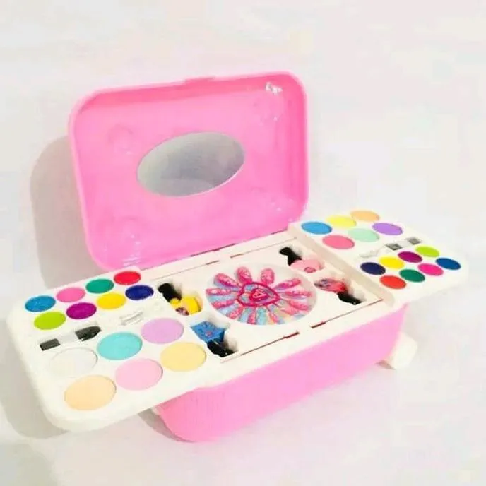 Briefcase%20Make%20Up%20Toys%20For%20Girls,%20Fashion%20Make%20Up%20Set%20With%20Mirror%20Washable%20Kids%20Makeup%20Kit,%20Portable%20Box%20Trolley%20Case%20Set%20,%20Cosmetic%20Case,%20Beauty%20Dressing%20Eye%20Shadow,%20Nail%20polish%20Children's%20Cosmetics%20Best%20Makeup%20Set%20Toys%20For%20Girls%20-%20Image%206