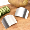 Stainless Steel Finger Protector Anti-cut Finger Guard Safe Vegetable Cutting Hand Protecter Kitchen Gadgets Accessories. 
