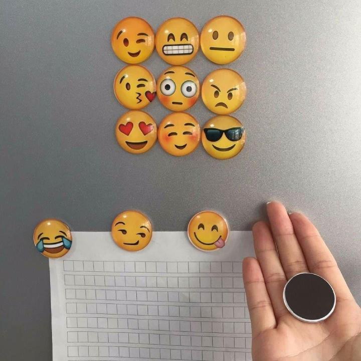 New%20Emoji%20Magnet,%201%20Pc%203D%20Funny%20Cute%20Smiley%20Magnetic%20Emoji%20Face%20for%20Whiteboard%20and%20Refrigerator%20-%20Image%204