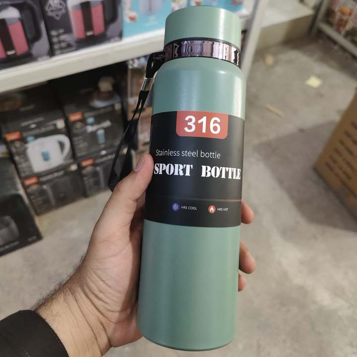 316%20Stainless%20Steel%20Sport%20Water%20Bottle%20%E2%80%93%20800ml%20%7C%20Temperature%20Display%20%7C%20Insulated%20Vacuum%20Flask%20for%20Hot%20&%20Cold%20Drinks%20-%20Image%202