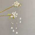 Vintage Chinese Flower Fringe Hair Sticks Fashionable Female Metal Hairpin Hair Stick Hairwear Hair Ornament Jewelry Accessories Encounter. 