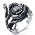 Men's Fashion Cobra Snake Ring Personality Punk Style Retro Black Gem Snake Men's Ring Arrogant Animal Jewelry Fashion Ring. 