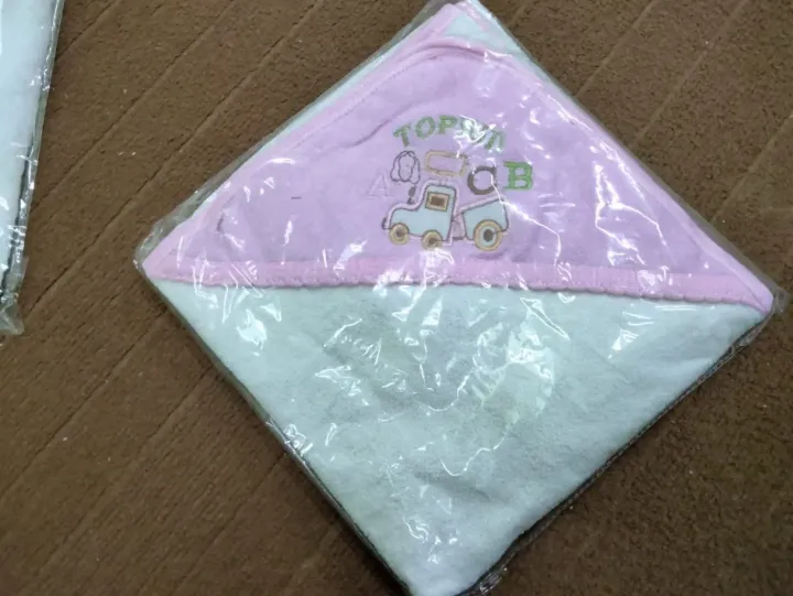 baby%20hooded%20bath%20towel%20best%20gift%20for%20new%20born%20baby%20-%20Image%204
