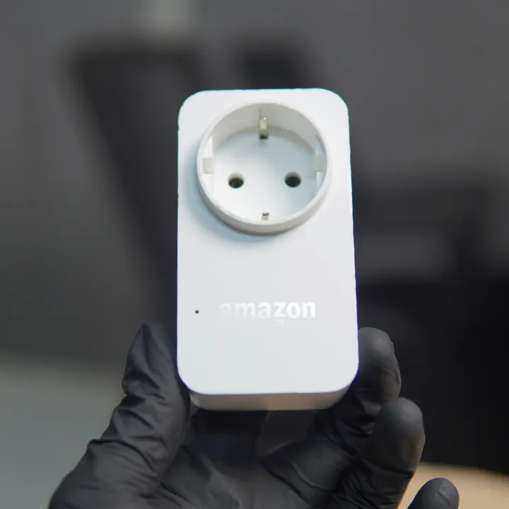 USED%20Amazon%20Smart%20AC%20Plug%20HD34BX%202300W%20%7C%20Wi-Fi%20Enabled%20Smart%20Power%20Socket%20with%20Voice%20Control%20-%20Image%202