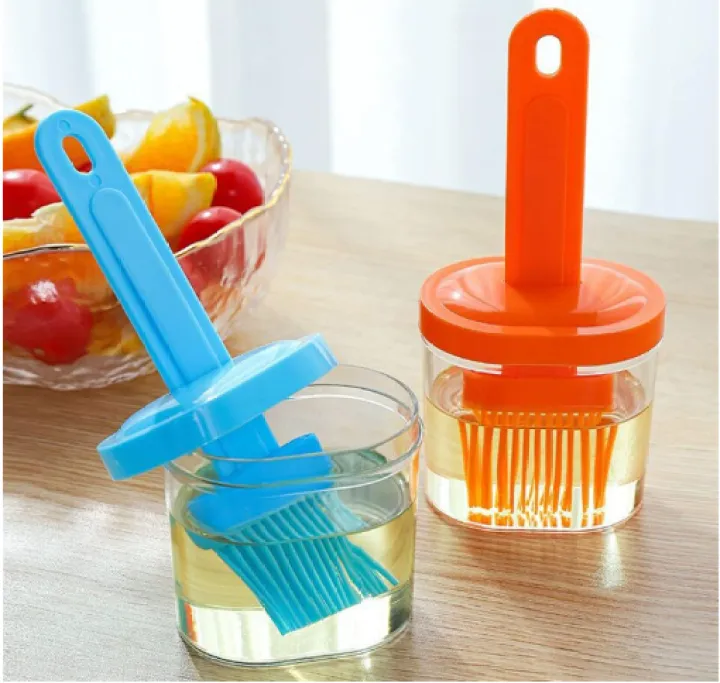 Japanese Style BBQ Sauce Container Brush Set Oil Pot Cover | Suitable For Frying & Grilling | BBQ Plastic Oil Pot with Brush (Mix/Random Color)
