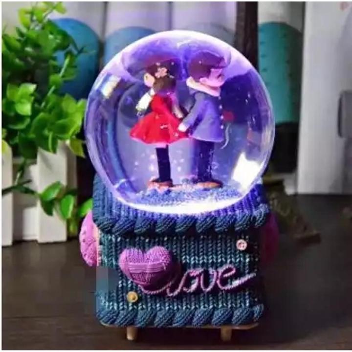 Shining couple crystal ball music box, eight tone box, rotary snowflake, boys and girls birthday gifts