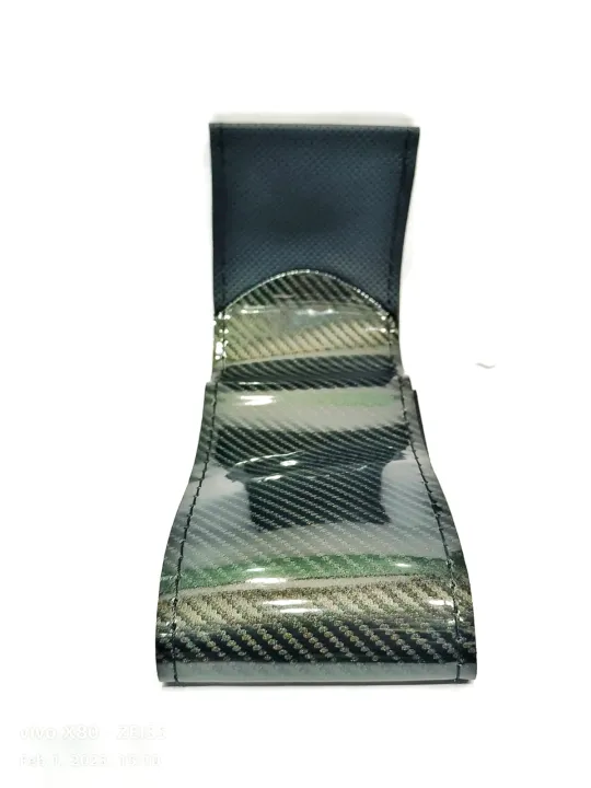 Sewing%20Leather%20Premium%20Carbon%20fiber%20Steering%20Wheel%20Cover%20-%20Image%203