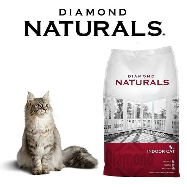 Diamond%20natural%20Cat%20food%20-%20Image%203