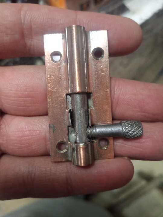 2.5/5 inch Heavy Duty Tower Bolt / Chatkhani (چٹخنی) – Kundi Lock for ...