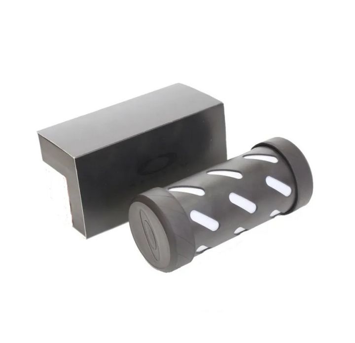 Oakley%20Capsule%20Hardcase%20Barrel%20Round%20Shape%20Sunglasses%20Storage%20Glasses%20Plastic%20Cover%20Case%20Only%20for%20X-Metal%20Badman%20Madman%20etc%20-%20Image%202