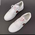 Sneakers for girls || high quality sneaker for ladies || White Sneakers For girs #girlssneakers. 